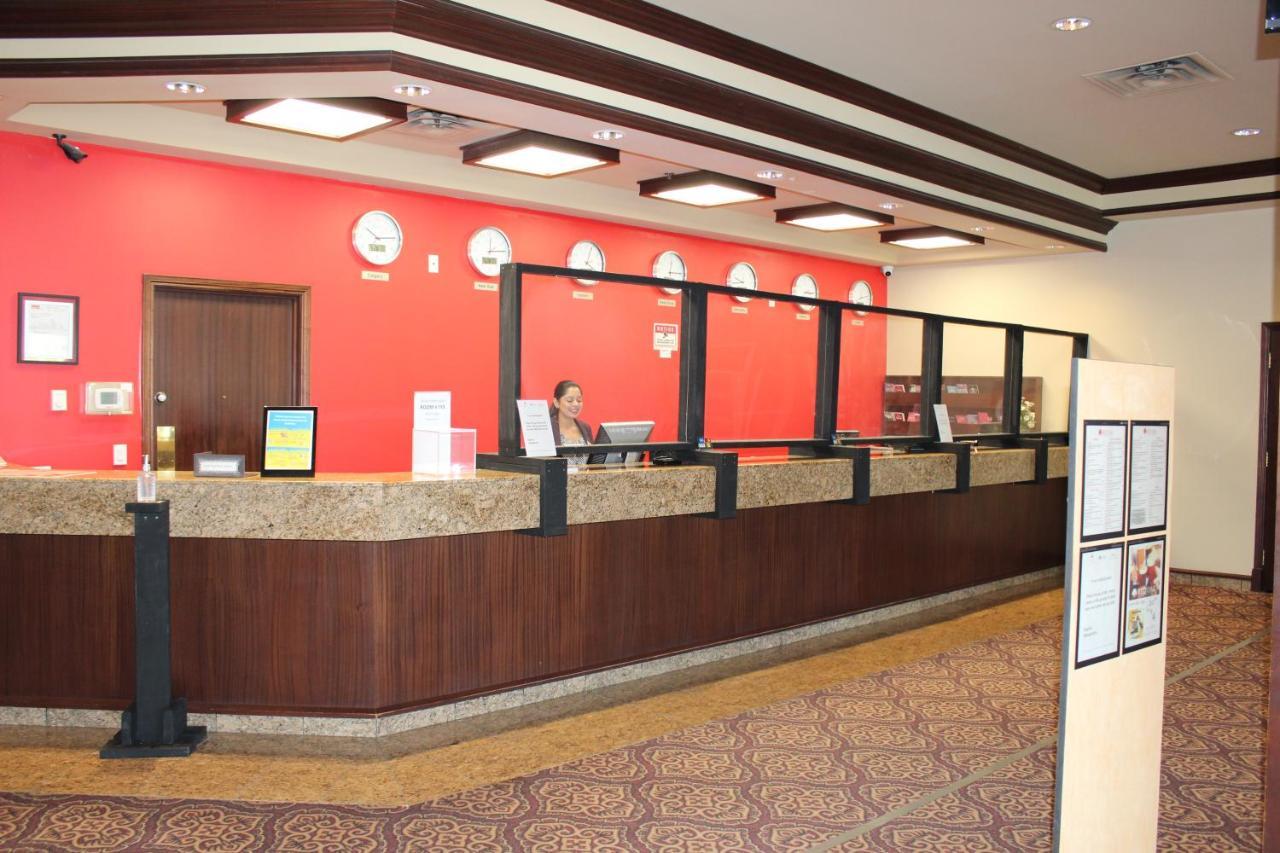 Hotel Divya Sutra Plaza And Conference Centre Airport 3*